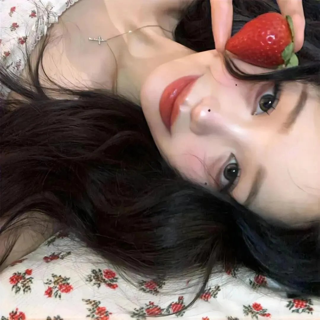 低头不见抬头见